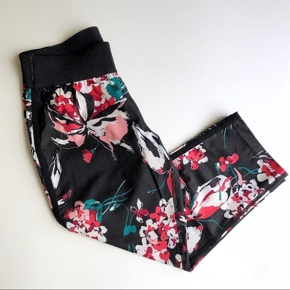 Athleta x Derek Lam Lily Chelsea Crop Leggings - Picture 4 of 9